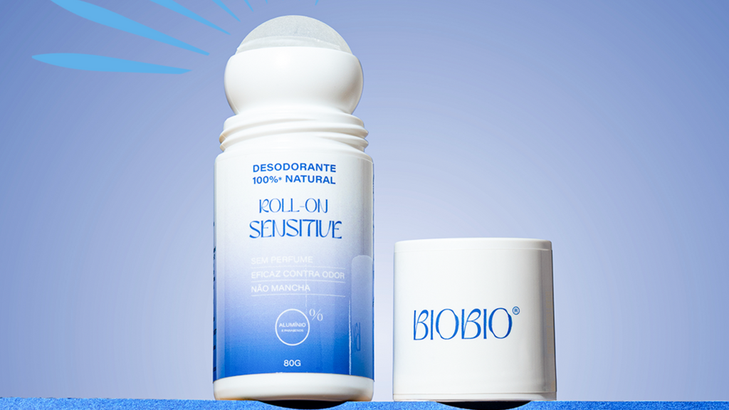Rotina prática do dia a dia: como combinar desodorante natural, bastão hidratante e maquiagem multifuncional